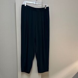 Eileen Fisher Black Straight Leg  Pants